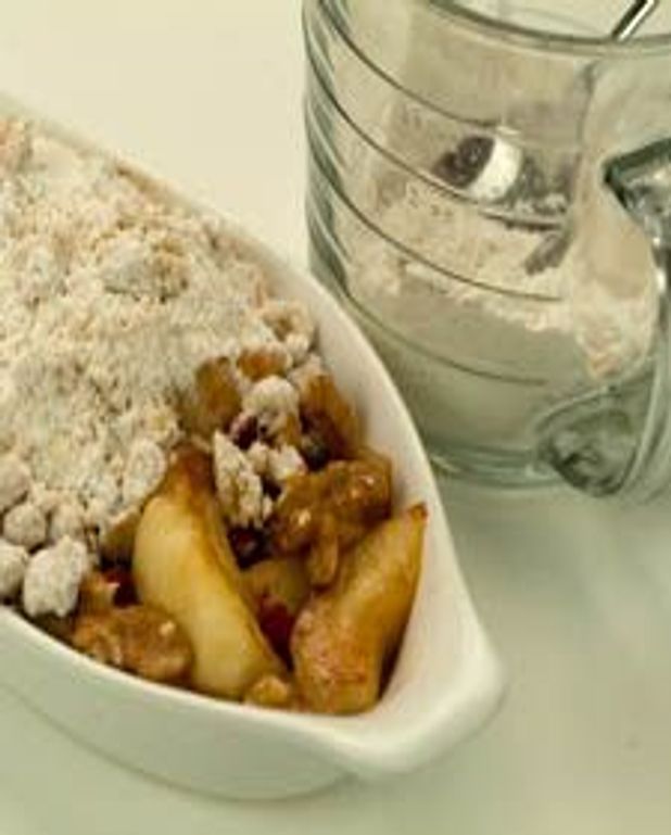 Crumble Aux Pommes A La Normande Pour 4 Personnes Recettes Elle
