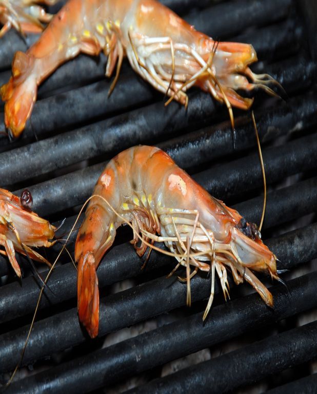 Gambas A La Plancha Pour 4 Personnes Recettes Elle A Table