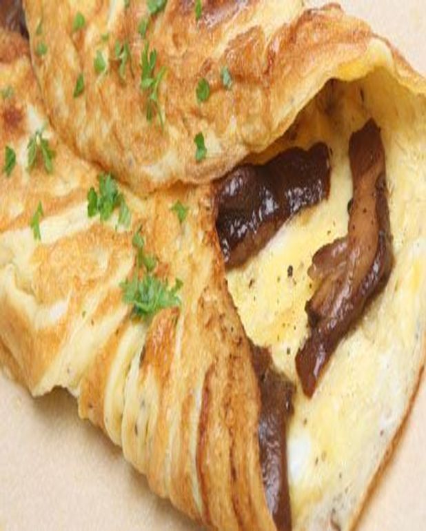 Omelette aux champignons pour 4 personnes - Recettes Elle à Table