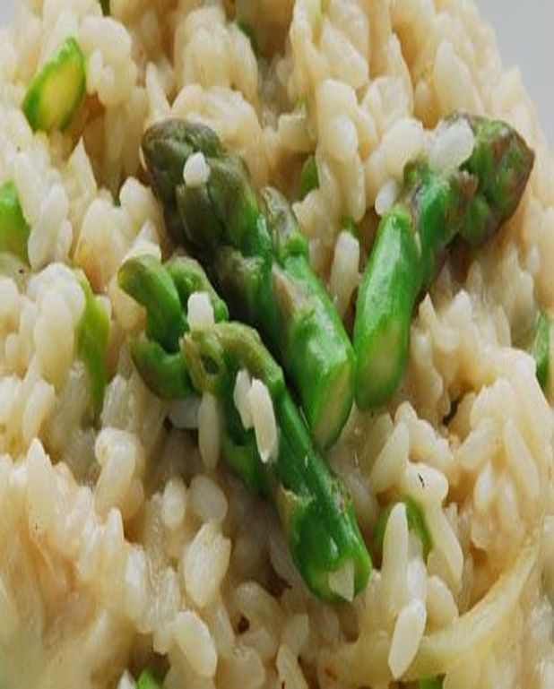 Risotto aux asperges pour 2 personnes Recettes Elle à Table