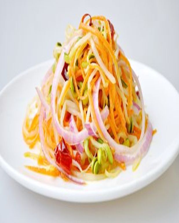 Salade de riz aux germes de soja épicés pour 4 personnes Recettes Elle à Table