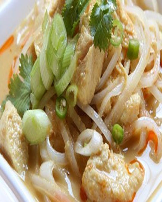 Soupe au poulet et au soja pour 4 personnes Recettes Elle à Table