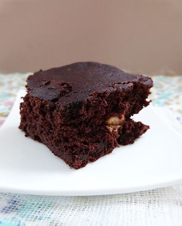 Brownie Vegetalien Chocolat Banane Cafe Pour 8 Personnes Recettes Elle A Table