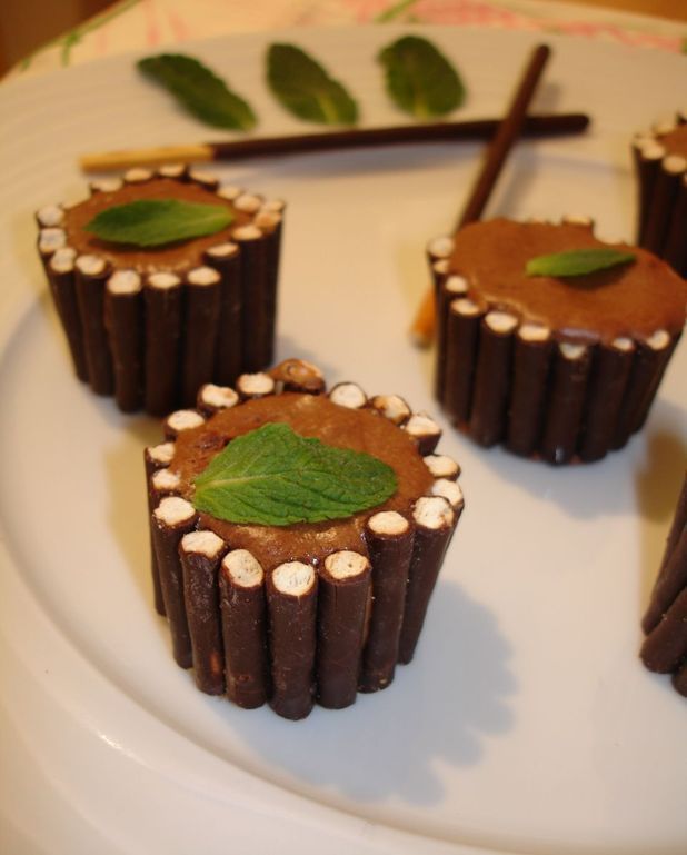 Charlottine Mikado Mousse Chocolat Au Mascarpone Pour 4 Personnes Recettes Elle A Table