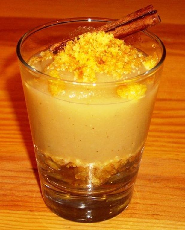 Compote De Pommes Biscuitée En Verrine