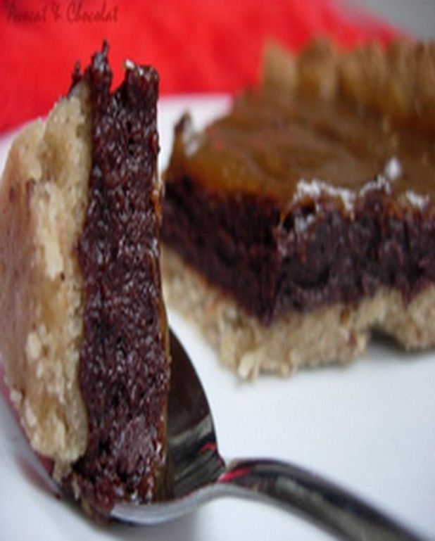 Tarte chili à la mousse cuite au chocolat noir et piment, caramel de ...