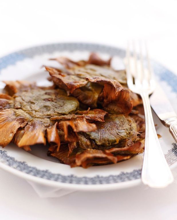Artichauts A La Juive Pour 4 Personnes Recettes Elle A Table