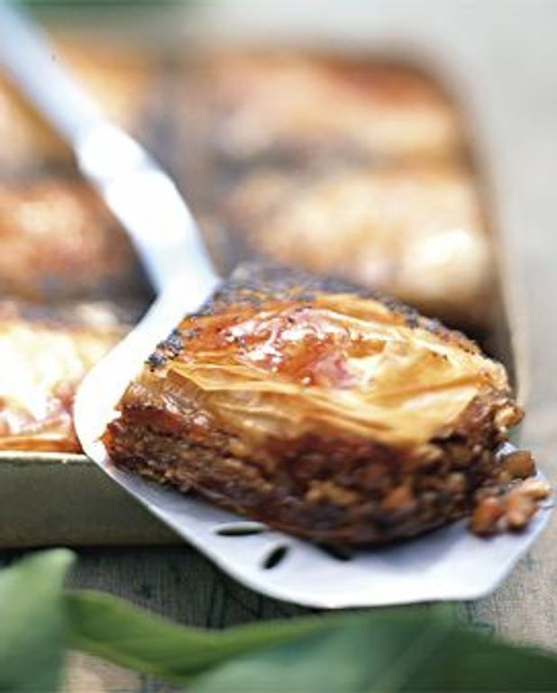 Baklawa Aux Poires Et Aux Noix Pour 6 Personnes Recettes Elle A Table