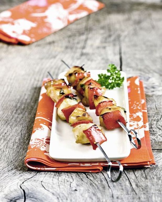 Brochettes De Blancs De Poulet Et Poivrons Farcis Recettes Elle