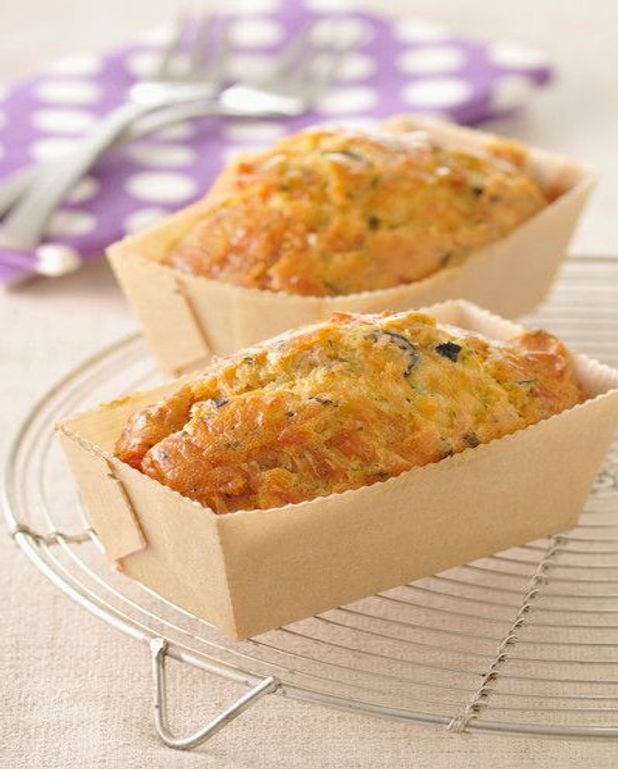 Cake Aux Poivrons Et Aux Lardons Pour 6 Personnes Recettes Elle
