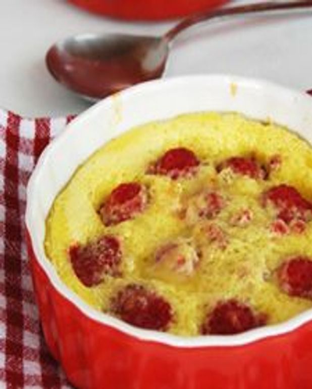 Clafoutis aux framboises pour 6 personnes - Recettes Elle à Table