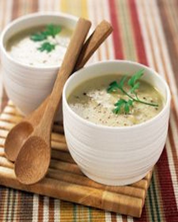 Crème de chou-fleur au cheddar pour 4 personnes - Recettes Elle à Table