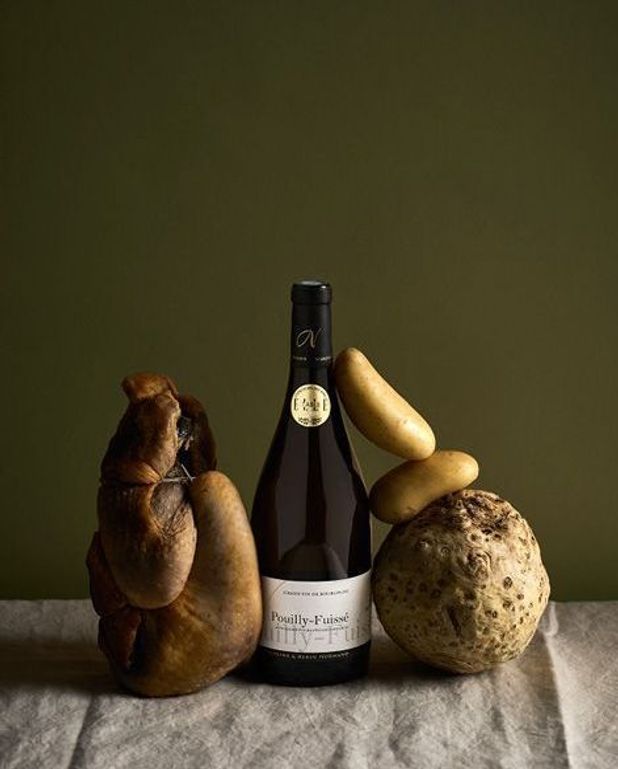 Filet de pintade rôti sur peau, purée de pommes de terre et céleri pour