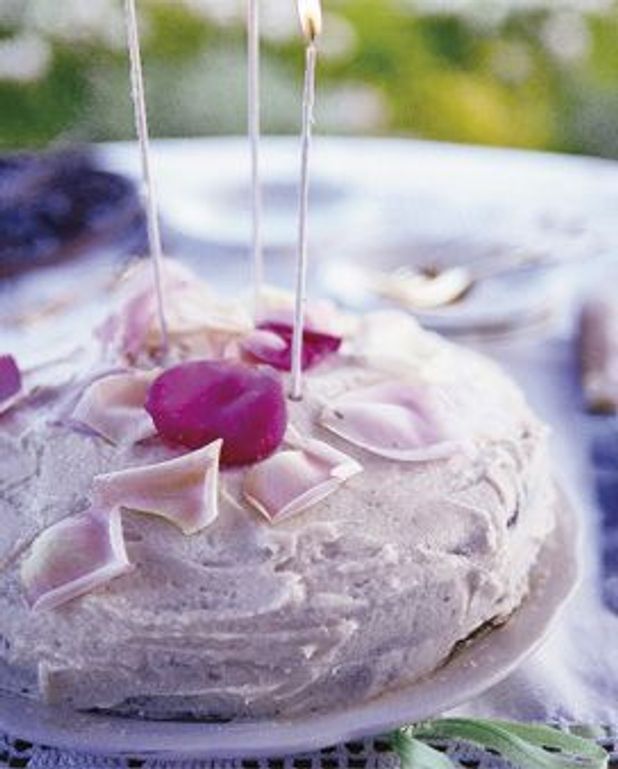 Gateau A La Vanille Pour 6 Personnes Recettes Elle A Table