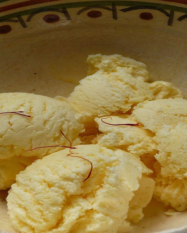 Glace au miel et safran pour 6 personnes Recettes Elle à Table