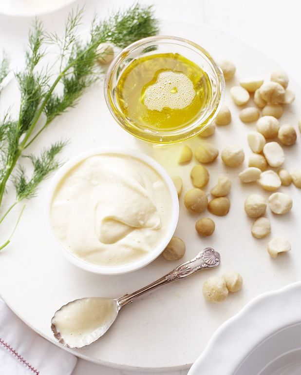 Mayonnaise Maison Legere Pour 4 Personnes Recettes Elle A Table