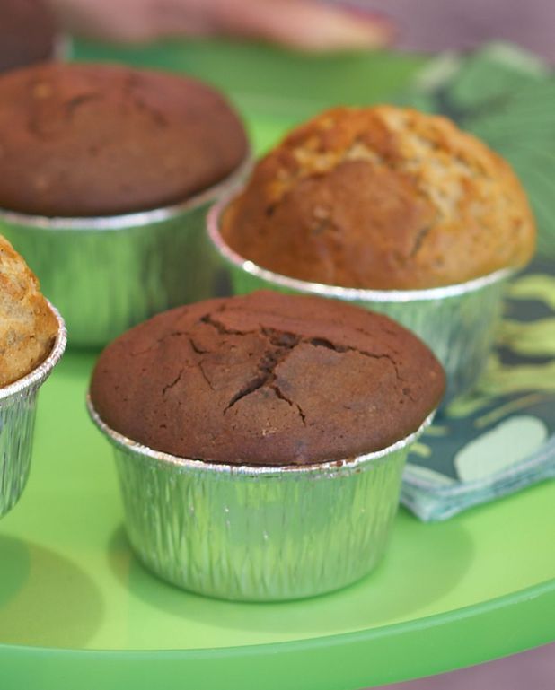 Petits Gateaux Banane Noix Chocolat Pour 6 Personnes Recettes Elle A Table