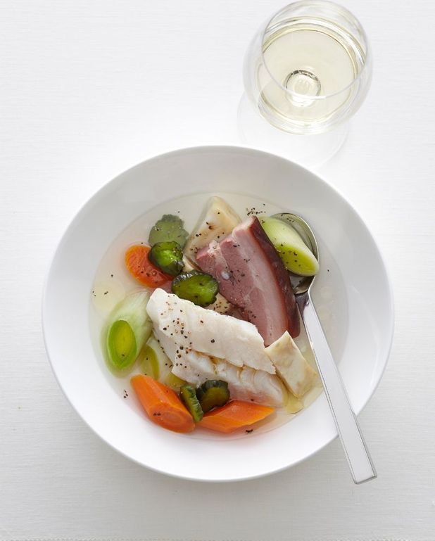Pot Au Feu Franco Japonais Pour 4 Personnes Recettes Elle A Table