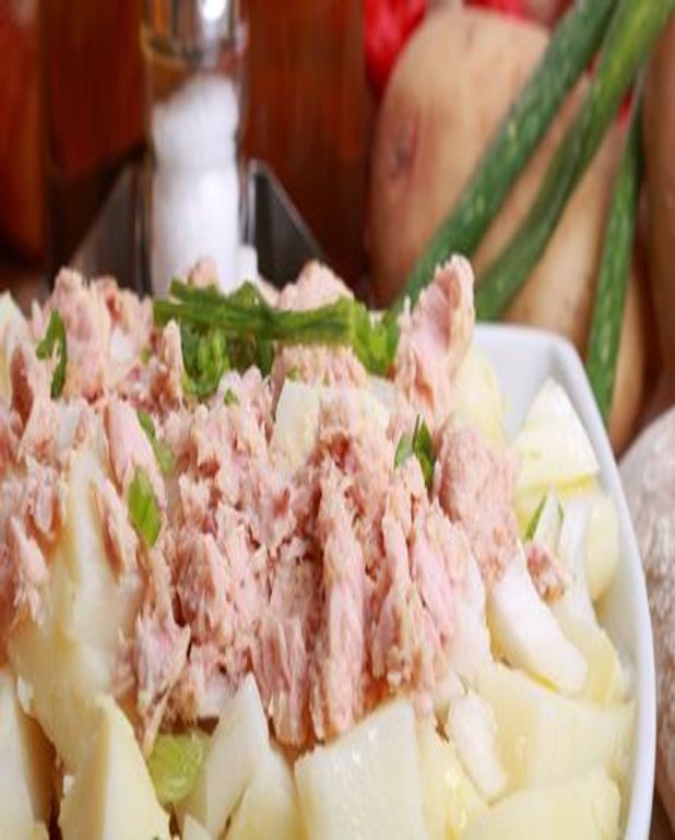 Salade De Pommes De Terre Au Thon Et à Léchalote