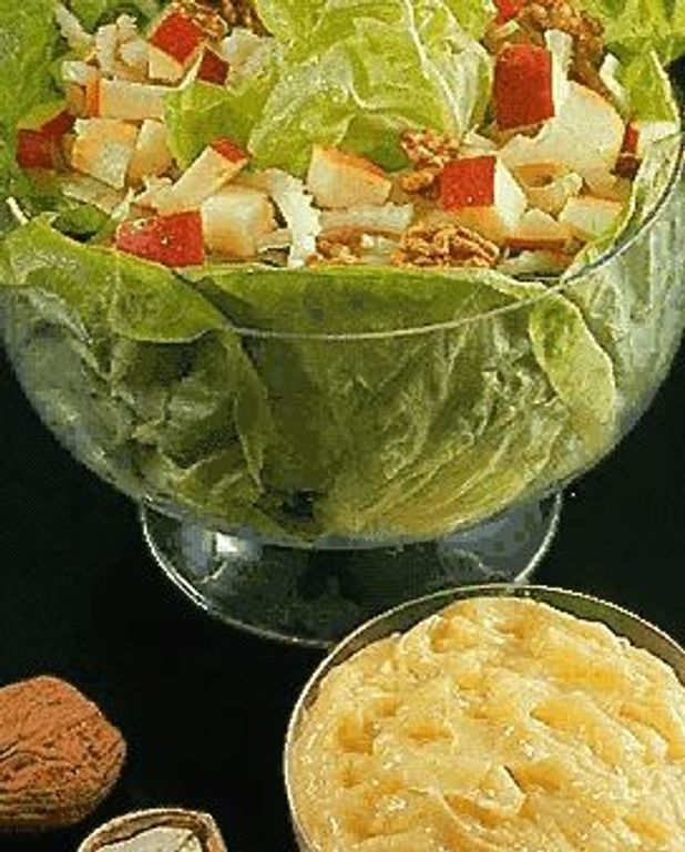 Salade waldorf pour 4 personnes Recettes Elle à Table