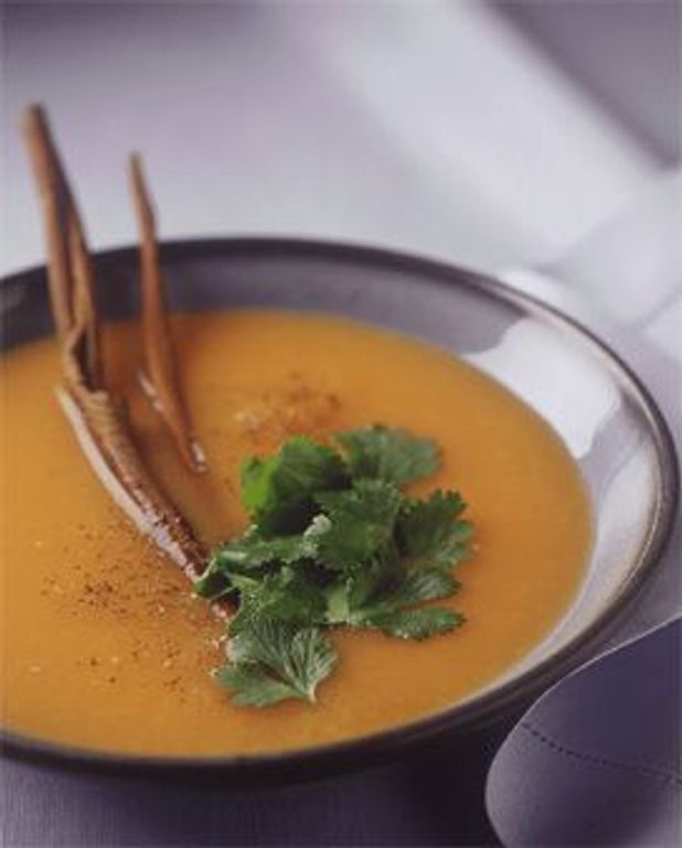 Soupe froide carotte pour 4 personnes - Recettes Elle à Table Soupe froide carotte pour 4 personnes - Recettes Elle à Table