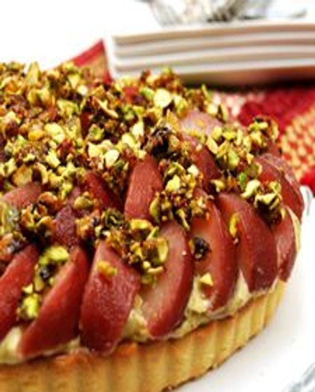 Tarte Aux Poires Pochees Au Vin Rouge Creme Patissiere A La