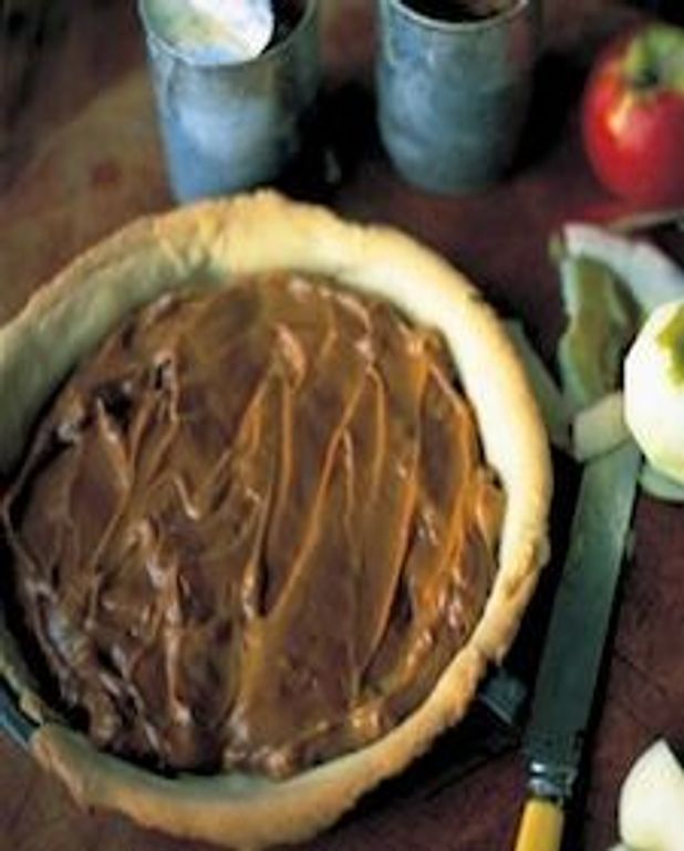 Tarte Aux Pommes Et Au Caramel Pour 6 Personnes Recettes Elle A