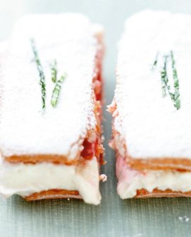 Tiramisu Express Fraises Et Basilic Pour 4 Personnes Recettes