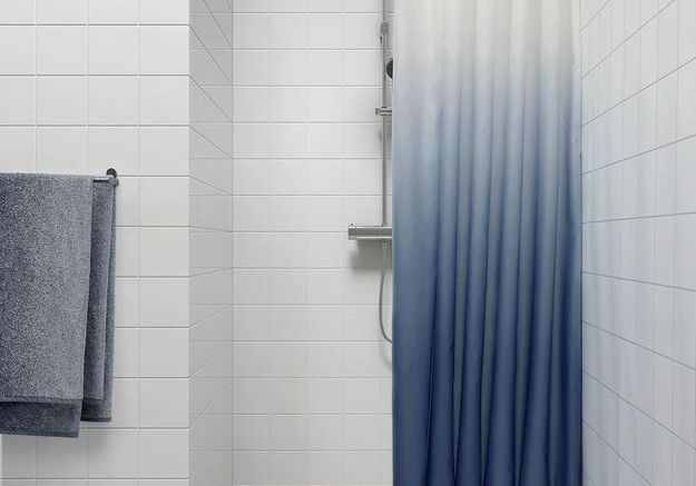 Changez votre rideau de douche
