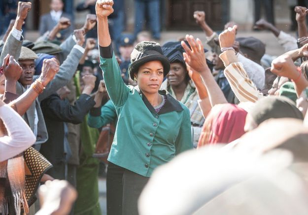 Vidéo : Naomie Harris, une Winnie Mandela convaincante