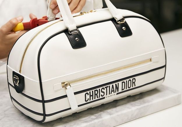 Avec son nouvel it-bag, Dior signe le retour du sac bowling