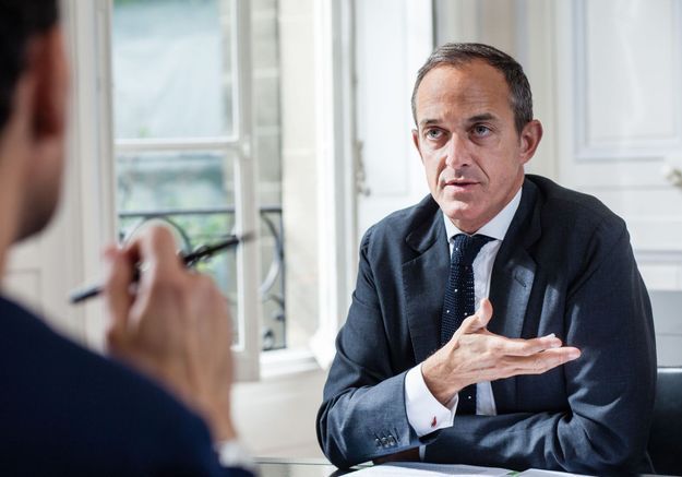 Affaire Duhamel : le directeur de Sciences-Po, Frédéric Mion, démissionne - Elle