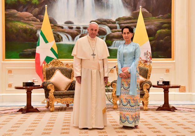 Aung San Suu Kyi : la dirigeante birmane persiste dans son déni du massacre