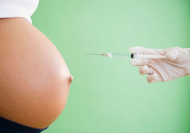 Covid-19 : non, les vaccins ne rendent pas stérile