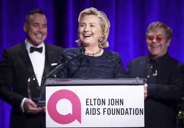 Hillary Clinton honorée par Elton John