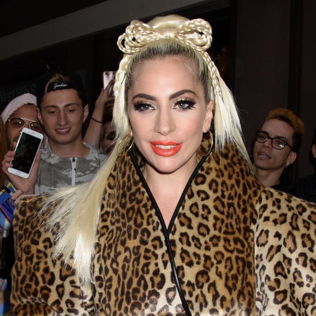 Alerte beauté : Lady Gaga revisite sa coiffure iconique