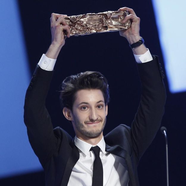 César 2015 : l'émouvant discours de Pierre Niney, sacré meilleur acteur