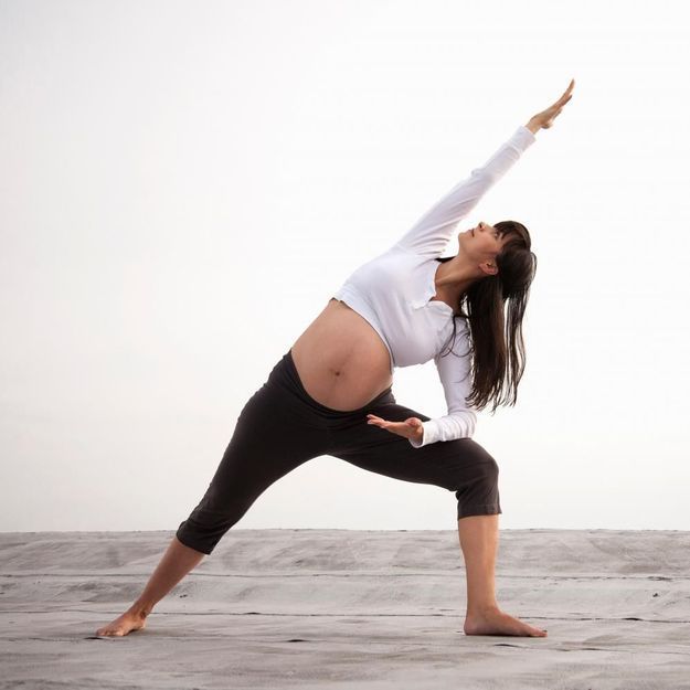 Yoga Femme Enceinte Quelles Postures De Yoga Et Quel Type
