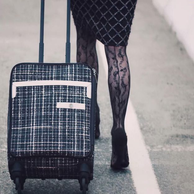 L’instant mode : Karl Lagerfeld et Carine Roitfeld présentent la nouvelle valise Coco Case de Chanel