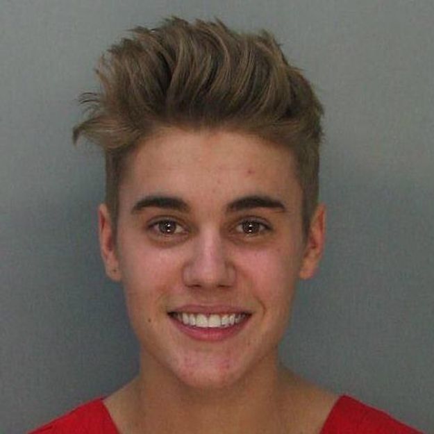 Justin Bieber arrêté : internet détourne son mugshot