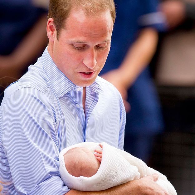 Le prince William savoure son nouveau rôle de père