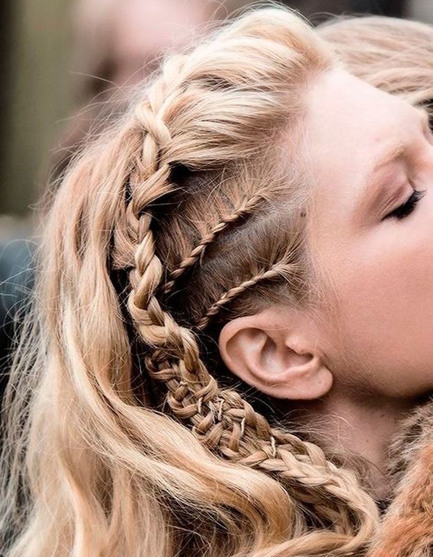 Tresses collées de côté - La tresse collée en 20 