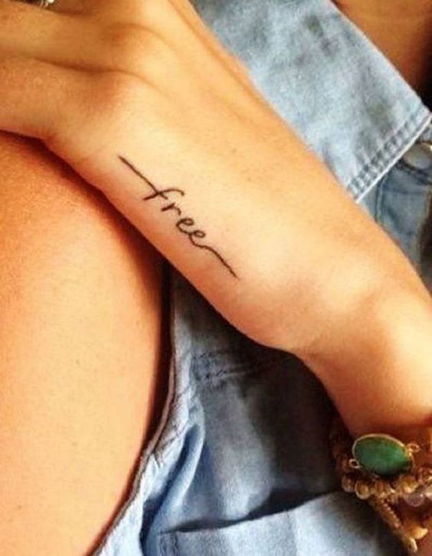 Tatouage main message un tatouage sur la main c derez vous la 