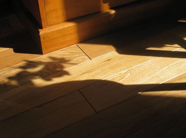 Entretenir et rénover un parquet massif - Elle Décoration