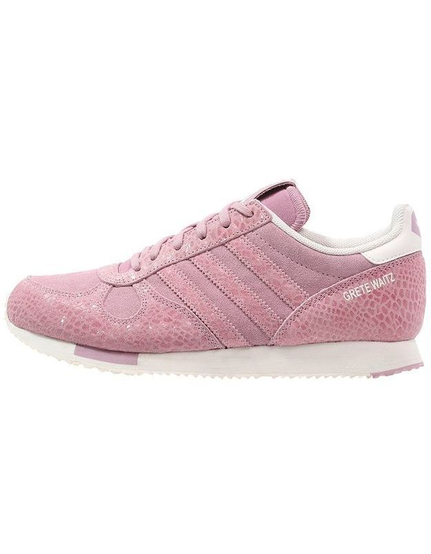 Basket rose : découvrez les plus jolis modèles de sneakers ...