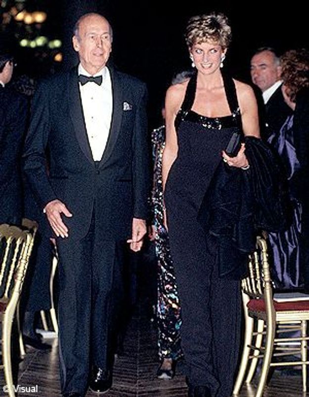 Diana Aurait Pousse Vge A Ecrire Le Livre Elle
