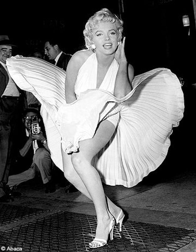 La célèbre robe blanche de Marilyn Monroe aux enchères 