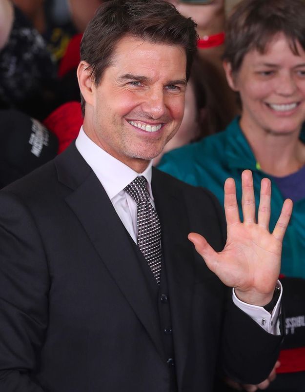 La fille de Tom Cruise fait l’éloge de la Scientologie et remercie son père