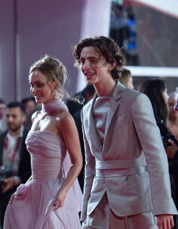 Lily Rose Depp Et Timothee Chalamet Le Couple Serait Separe Elle