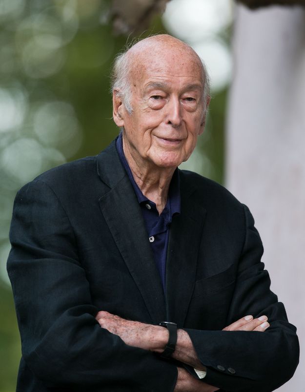 Accuse D Agression Sexuelle Valery Giscard D Estaing Juge La Plainte Grotesque Elle